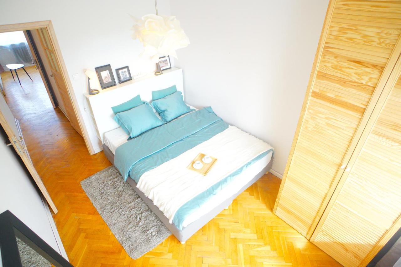 Apartment With Park And National Stadion View Private Free Parking Varsóvia Exterior foto