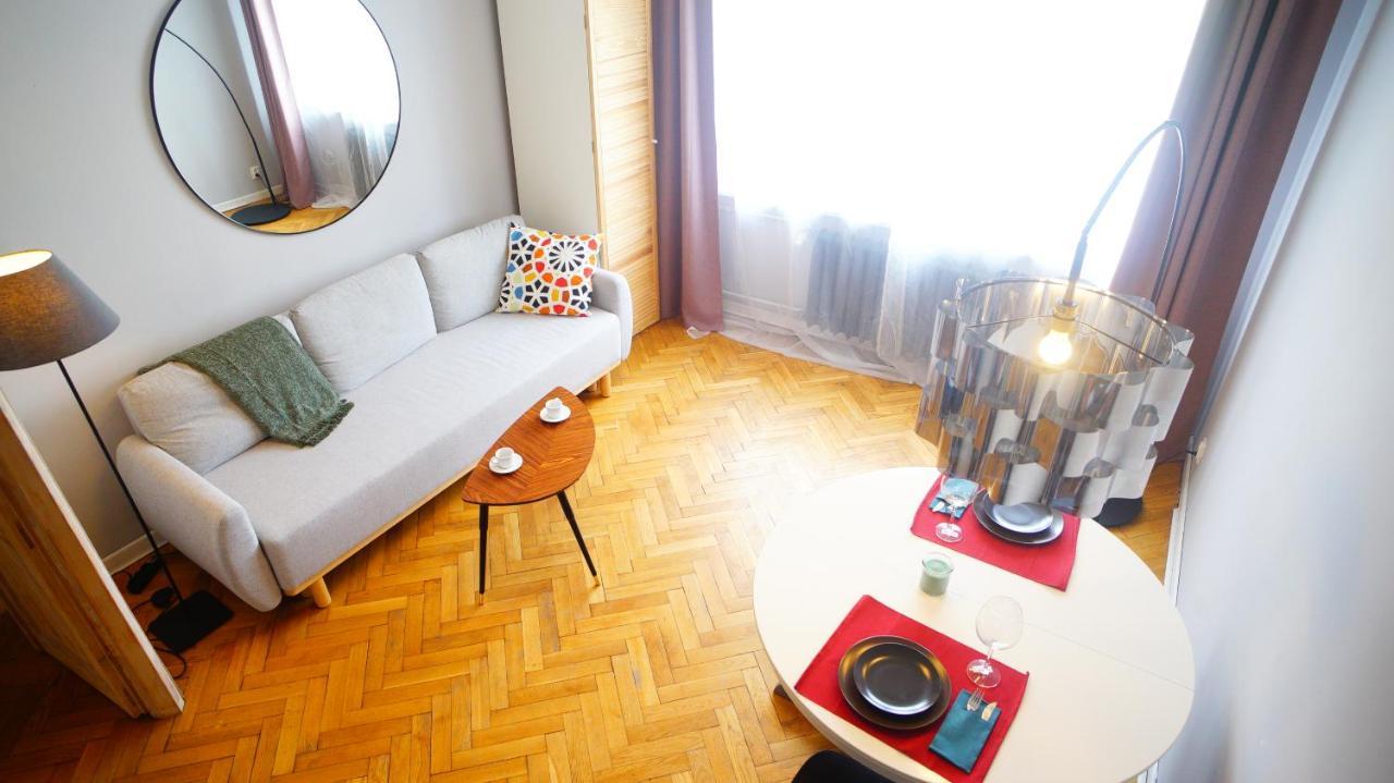 Apartment With Park And National Stadion View Private Free Parking Varsóvia Exterior foto